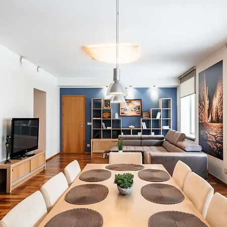 Airhome - Golden Fish Appartement *