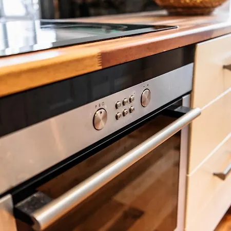 Airhome - Golden Fish Tallinn