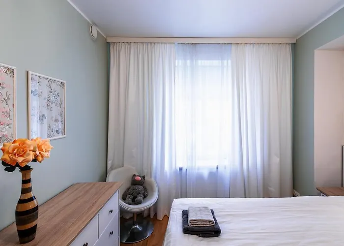 Airhome - Golden Fish شقة *