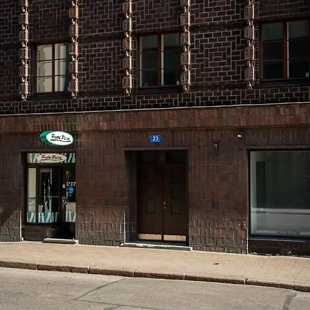 Airhome - Golden Fish タリン